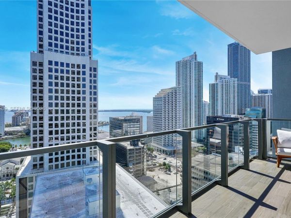 68 SE 6th St , Unit 2005, Miami, FL 33131