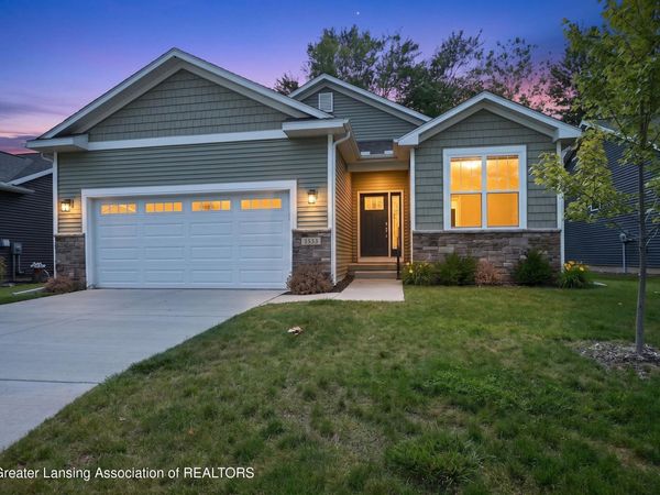 1533 Lytell Johnes Path, Williamston, MI 48895