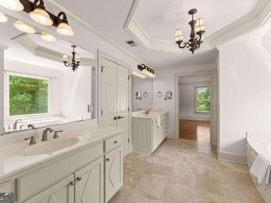 Property Image 64