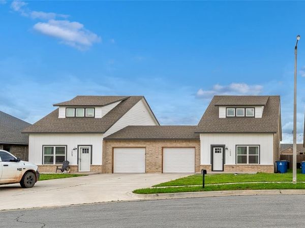 1664 Comice Drive, Newcastle, OK 73065