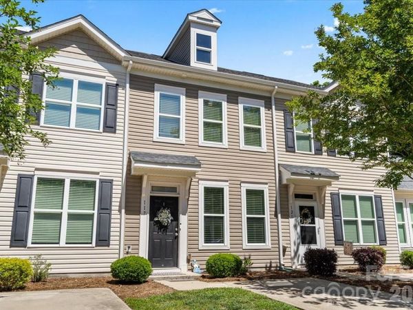 117 N Island Village Drive N, Mount Holly, NC 28120