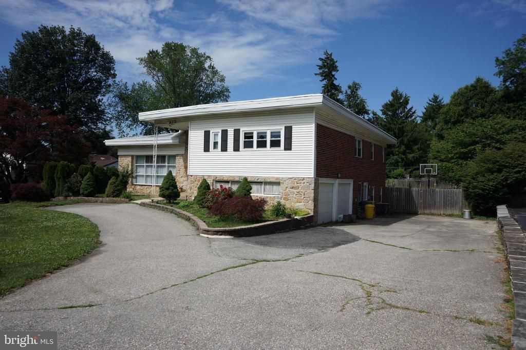 1104 GAINSBORO ROAD Bala Cynwyd, PA 
