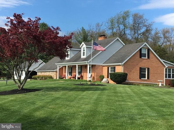 908 JONATHAN STREET, WOODSTOCK, VA 22664