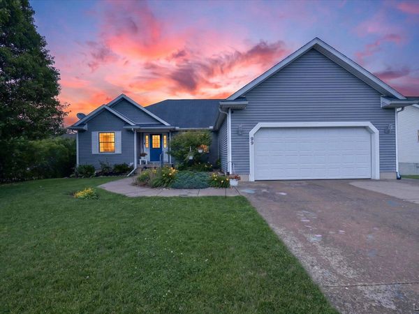 99 Trevor , Onsted, MI 49265