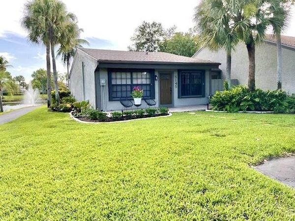 5145 Sesame Street, Palm Beach Gardens, FL 33418