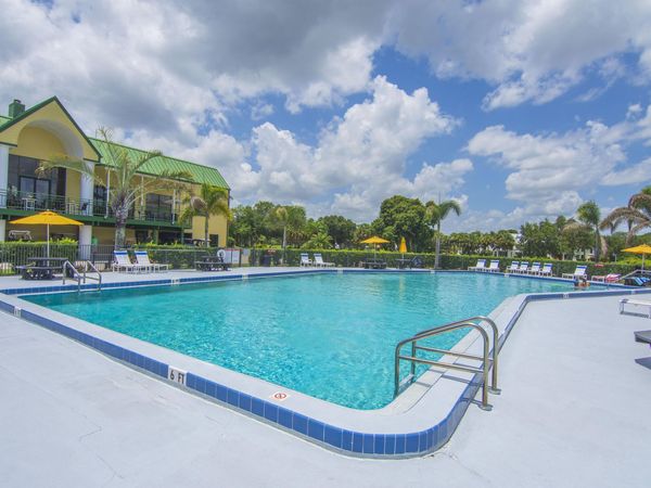 4210 Gator Trace Avenue, Unit B, Fort Pierce, FL 34982