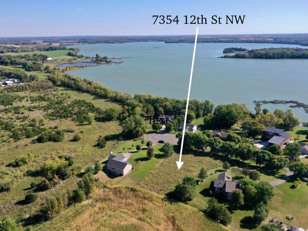 7354 12th Street NW, Willmar, MN 56201