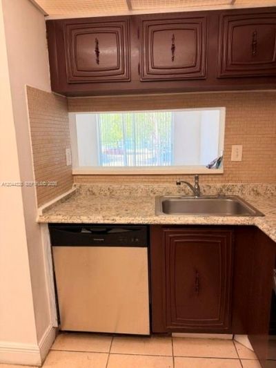 498 NW 165th St Rd , Unit D-204, Miami, FL 33169 Photo