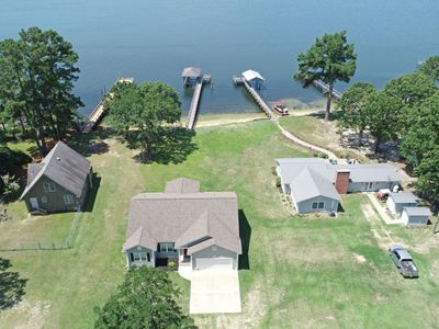 1083 Copperhead Road, Manning, SC 29102
