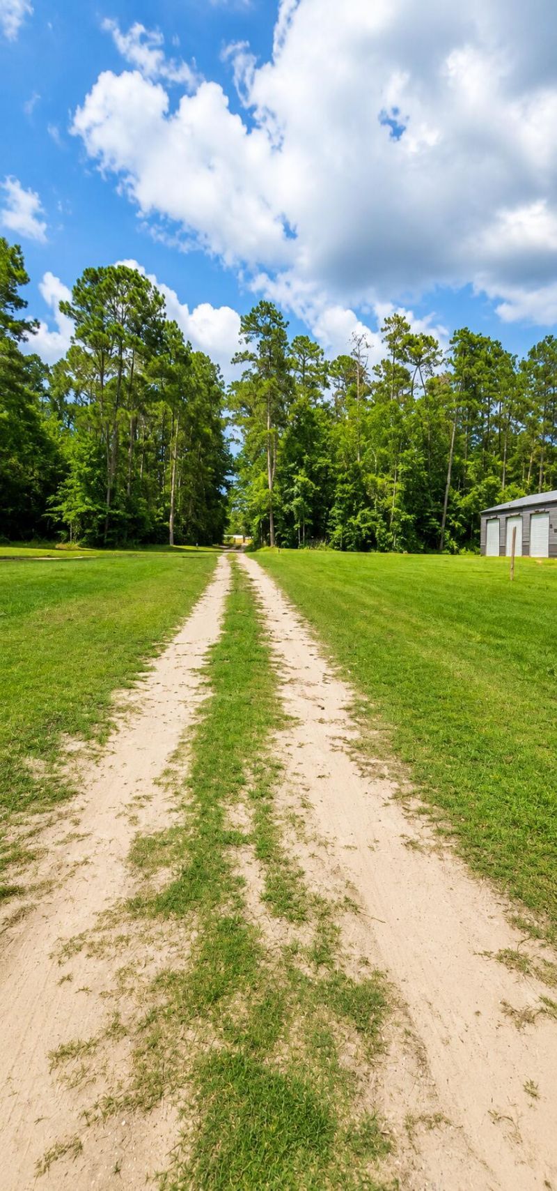 1083 Copperhead Road Photo 36