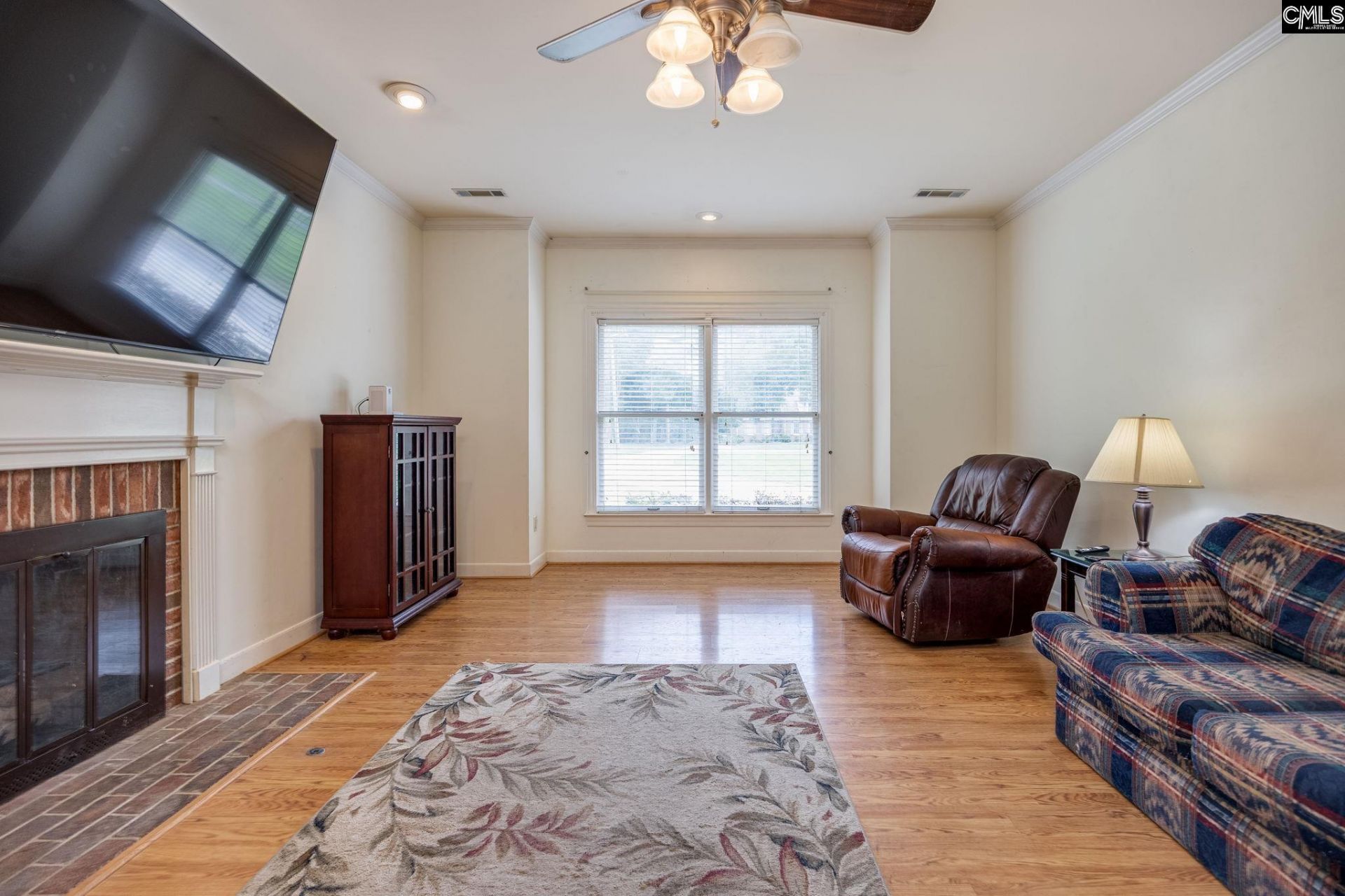 3011 Landing Way Photo 7