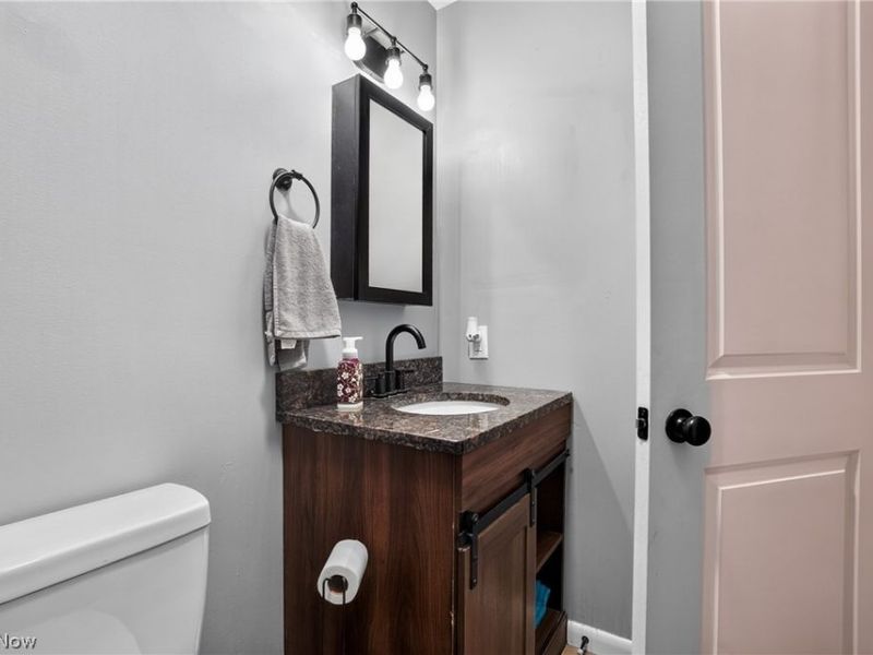 628 Park Oval, Madison, OH 44057 Photo 25