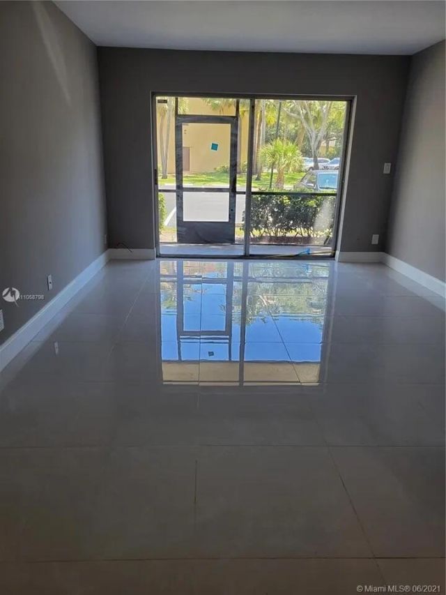 470 NW 20th Street, Unit 1040, Boca Raton, FL 33431 Photo