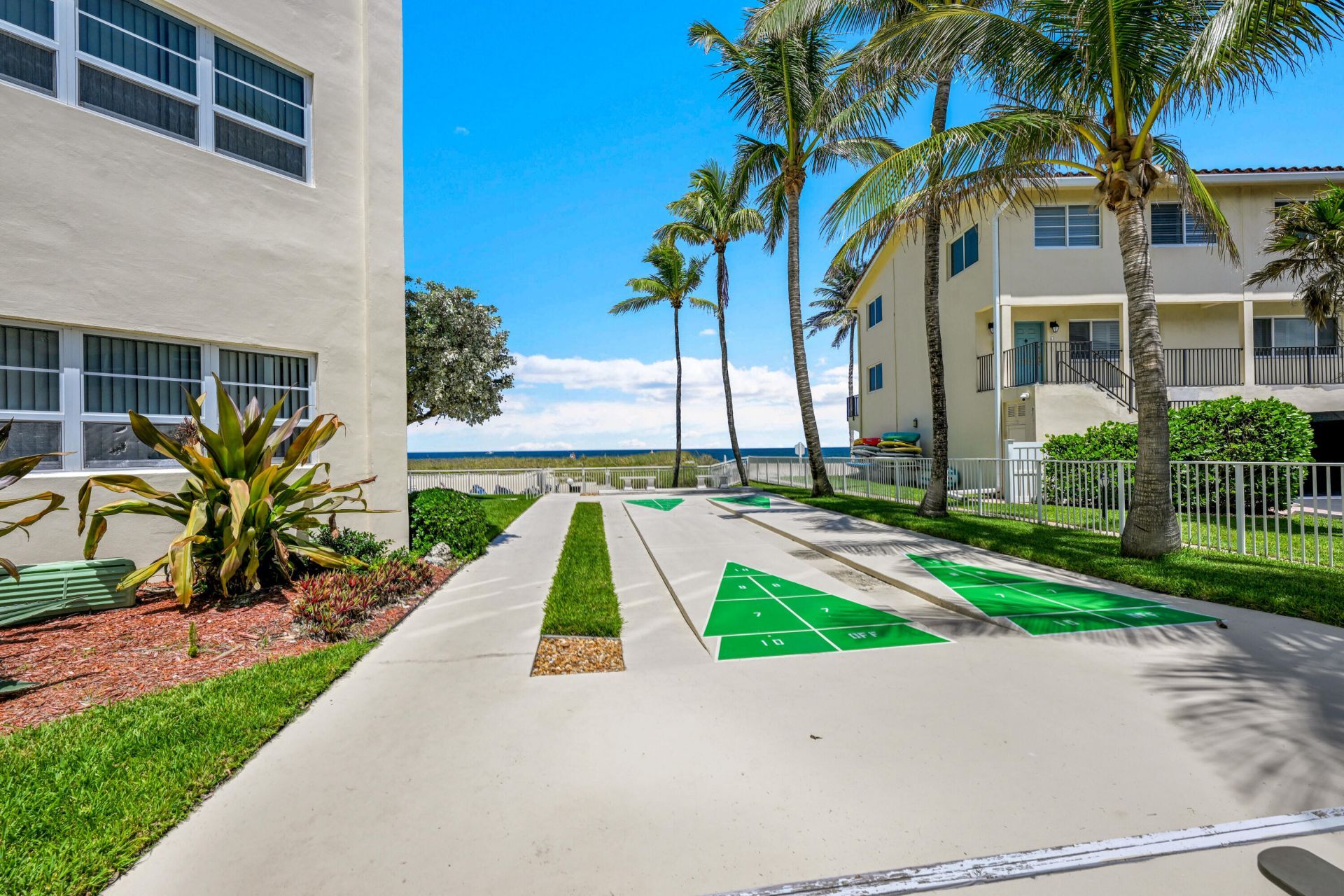 6000 N Ocean Boulevard, Unit 8e, Lauderdale by the Sea, FL 33308 Photo