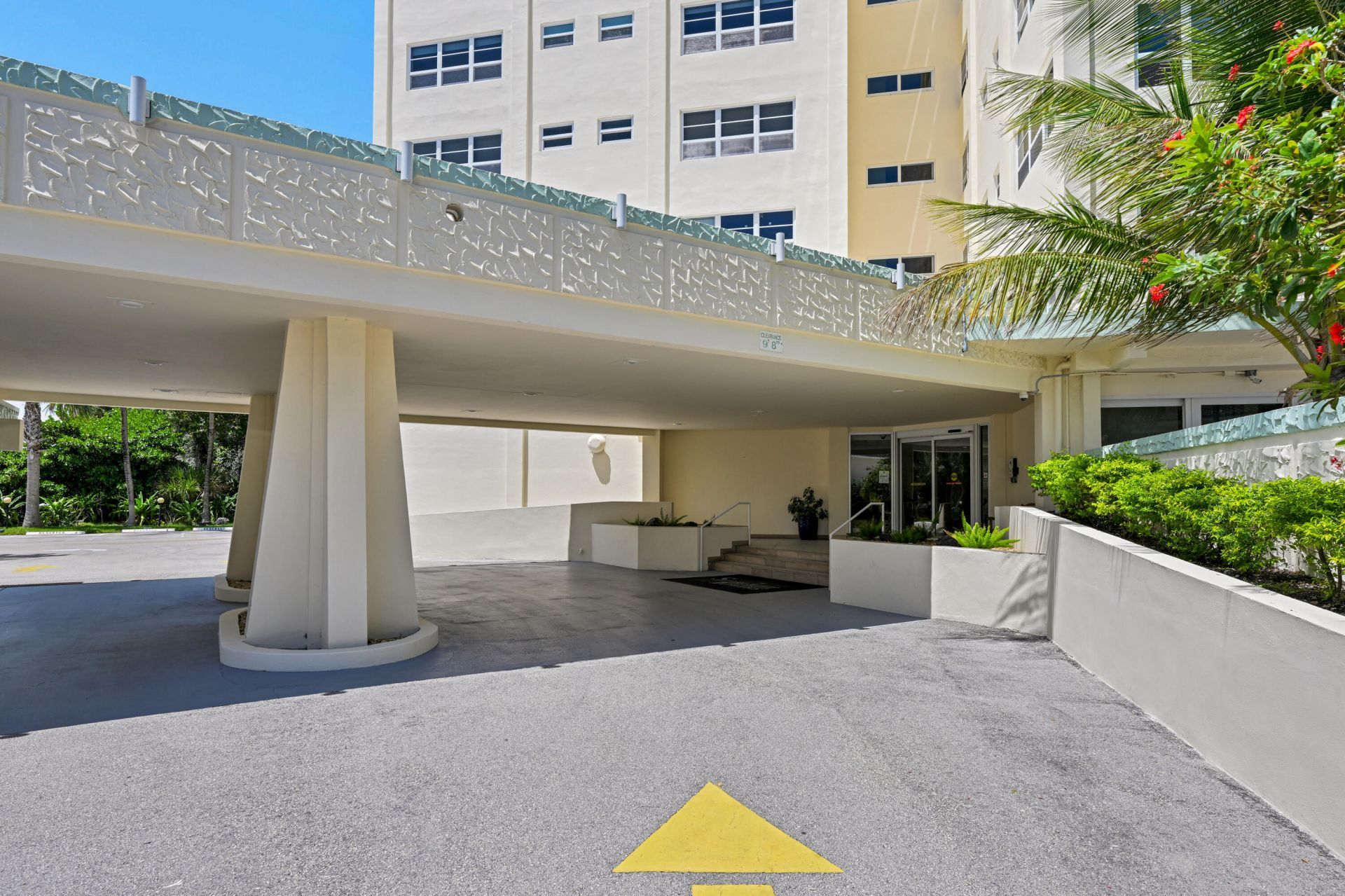 6000 N Ocean Boulevard, Unit 8e, Lauderdale by the Sea, FL 33308 Photo