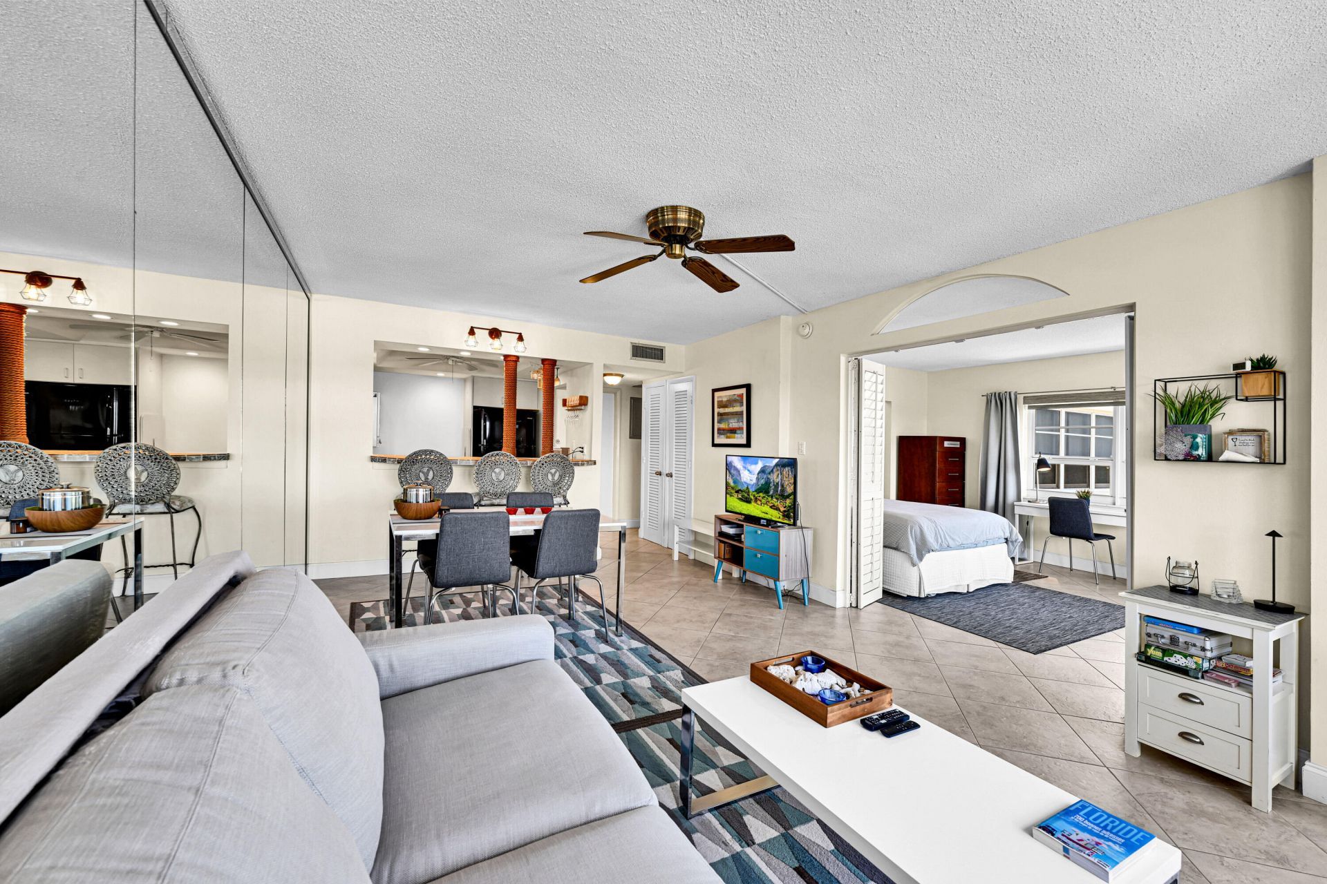 6000 N Ocean Boulevard, Unit 8e, Lauderdale by the Sea, FL 33308 Photo