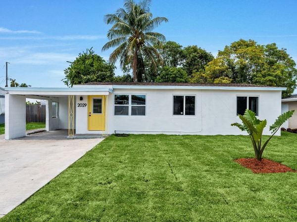 2029 Ardmore Road, West Palm Beach, FL 33409