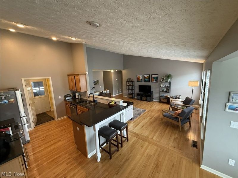 544 Country View, Northfield Center, OH 44067 Photo 11