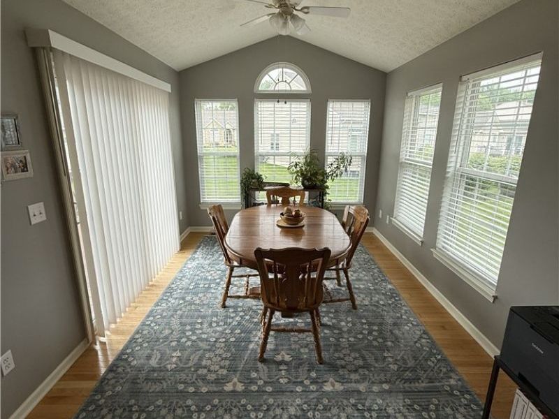 544 Country View, Northfield Center, OH 44067 Photo 7