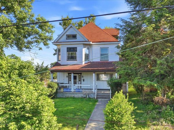 15 Division Street, Pittsburgh, PA 15205