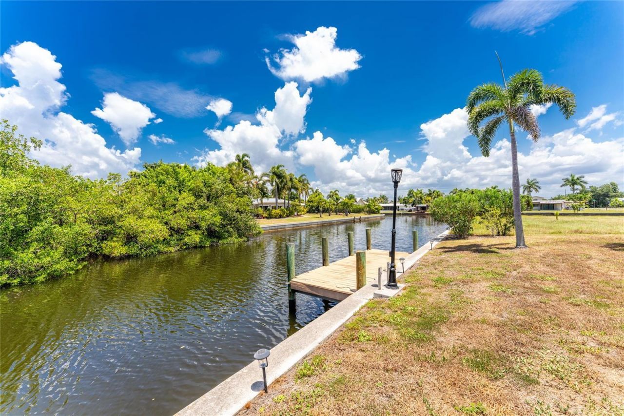 3015 Wisteria Place , Punta Gorda, FL 33950 Photo