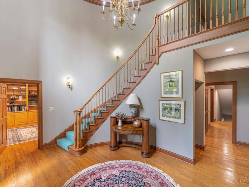 514 Shambord Circle, Kettering, OH 45429 Photo 4