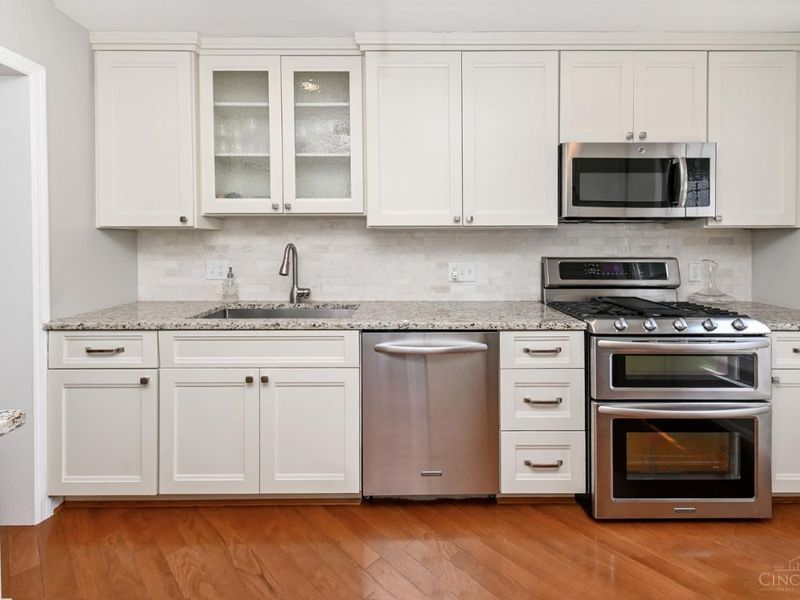 3658 Herschel Avenue, Cincinnati, OH 45208 Photo 5