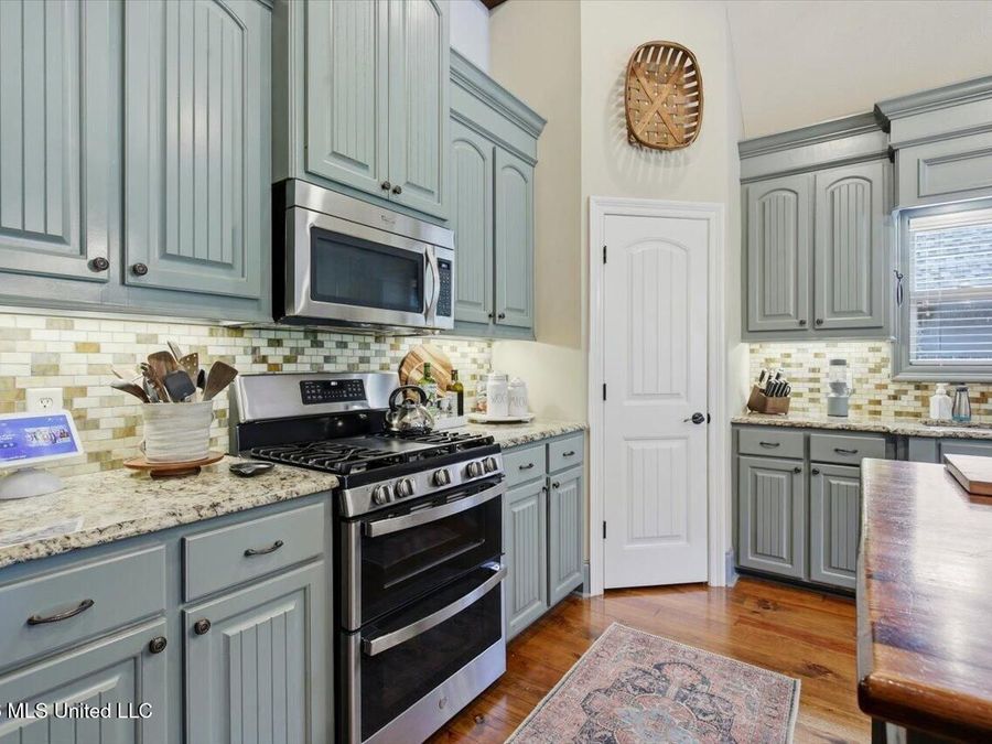 Property Image 19