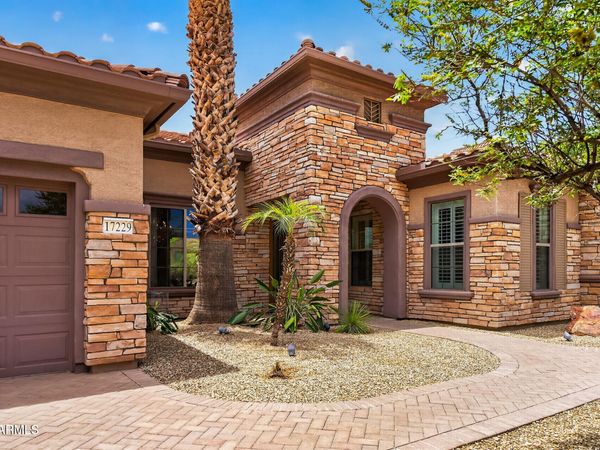 17229 W WHITMORE HALL Lane, Surprise, AZ 85387