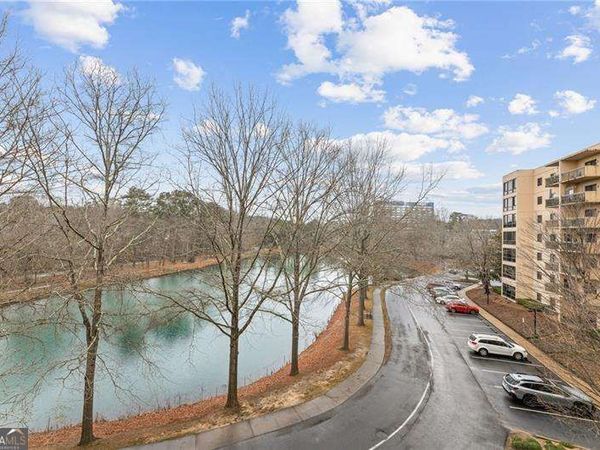 1800 Clairmont Lake, Decatur, GA 30033