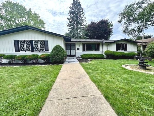 2508 Gabriel Avenue, Zion, IL 60099