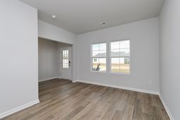 824 Wild Indigo Dr photo 4