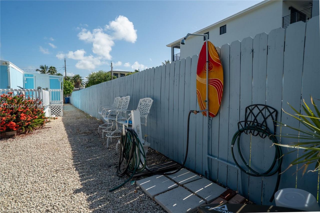 768 Michael Dr, Key Largo, FL 33037 Photo