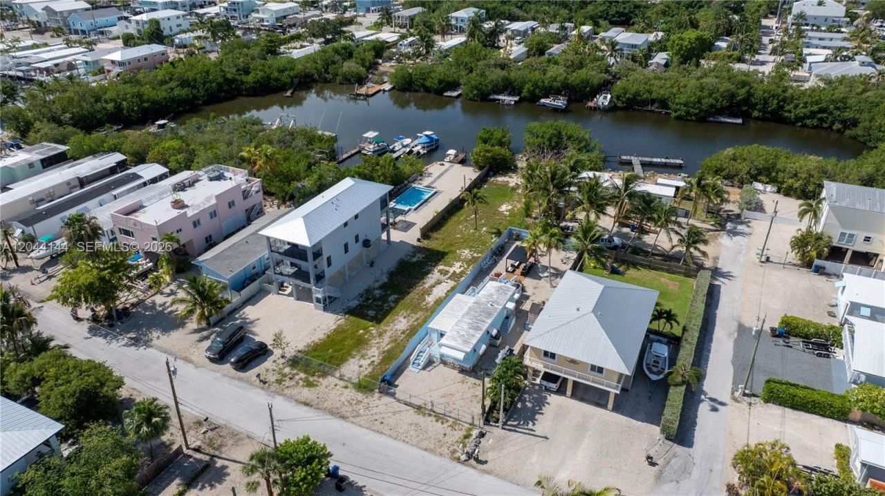 768 Michael Dr, Key Largo, FL 33037 Photo