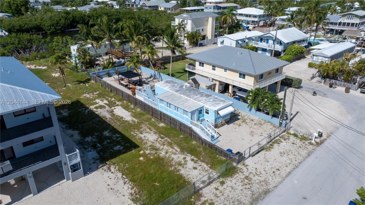 768 Michael Dr, Key Largo, FL 33037 Photo