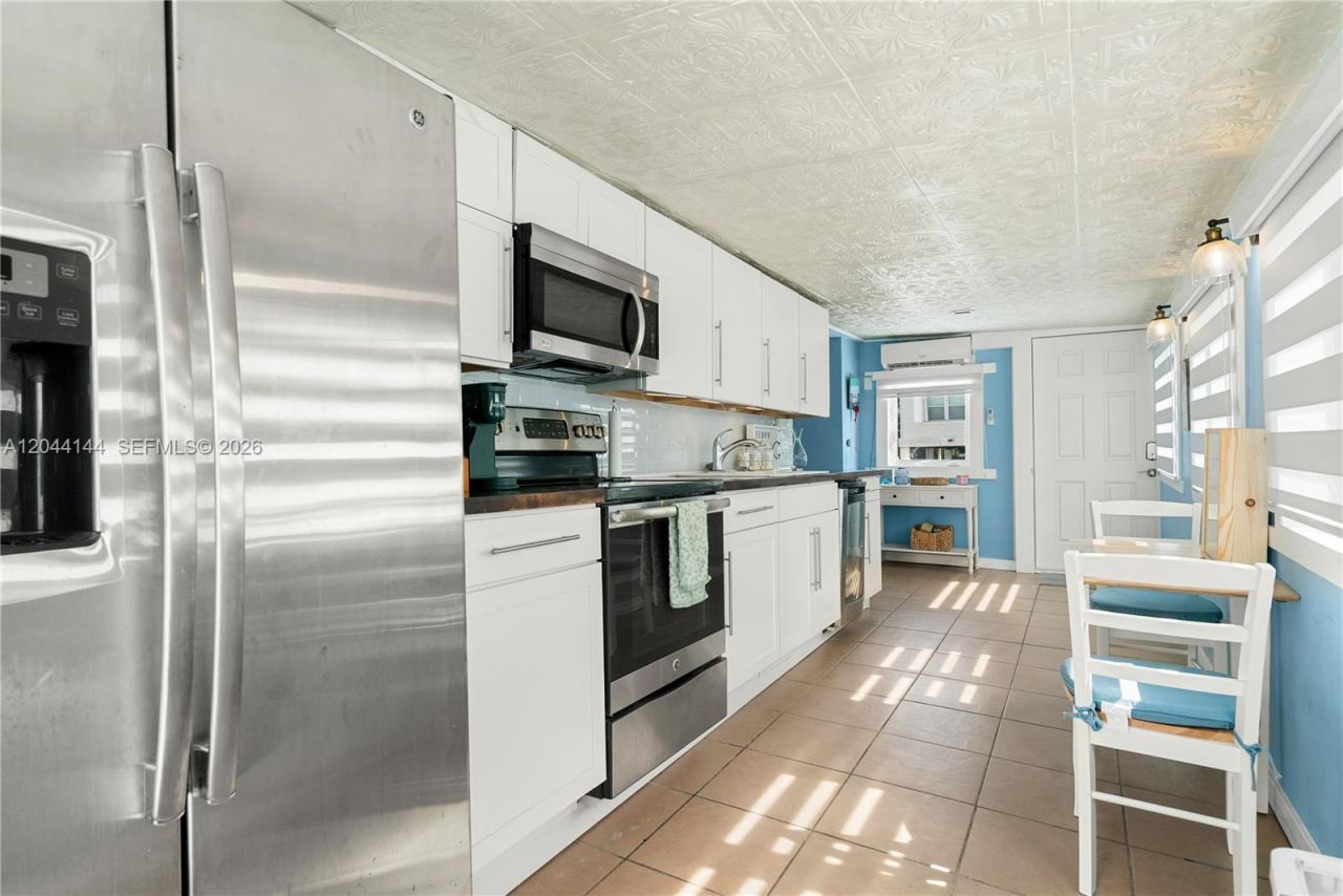 768 Michael Dr, Key Largo, FL 33037 Photo