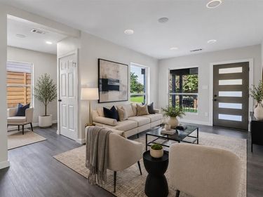 1310 Elmwood Boulevard, Dallas, TX 75224