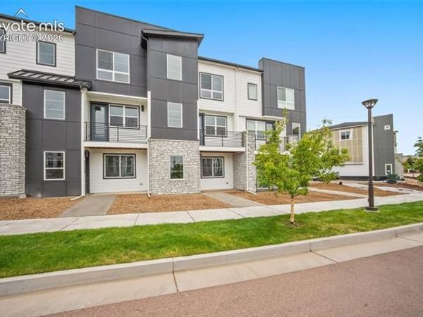 2244 Peridot Loop Heights, Colorado Springs, CO 80908