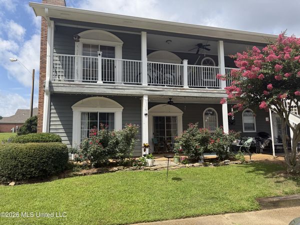 43 Lake Barnett Drive, Brandon, MS 39047