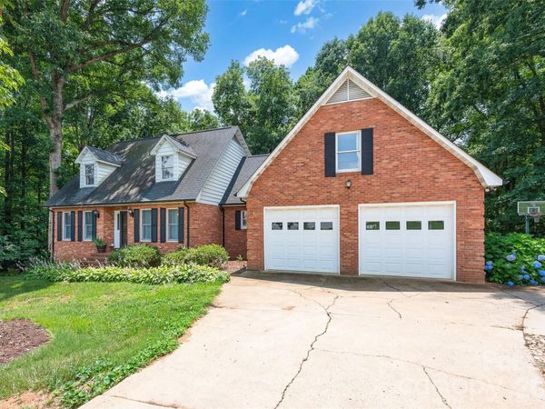 452 Faith Road , Mooresville, NC 28115