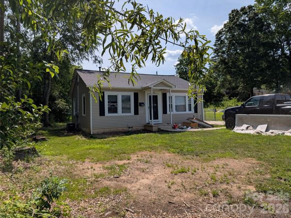108 S Cherry Street , Cherryville, NC 28021