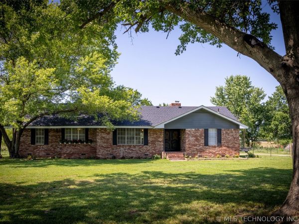 713 W Little Flower , Stigler, OK 74462