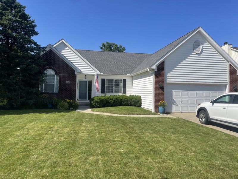 130 Trail E, Etna, OH 43062 Photo 1