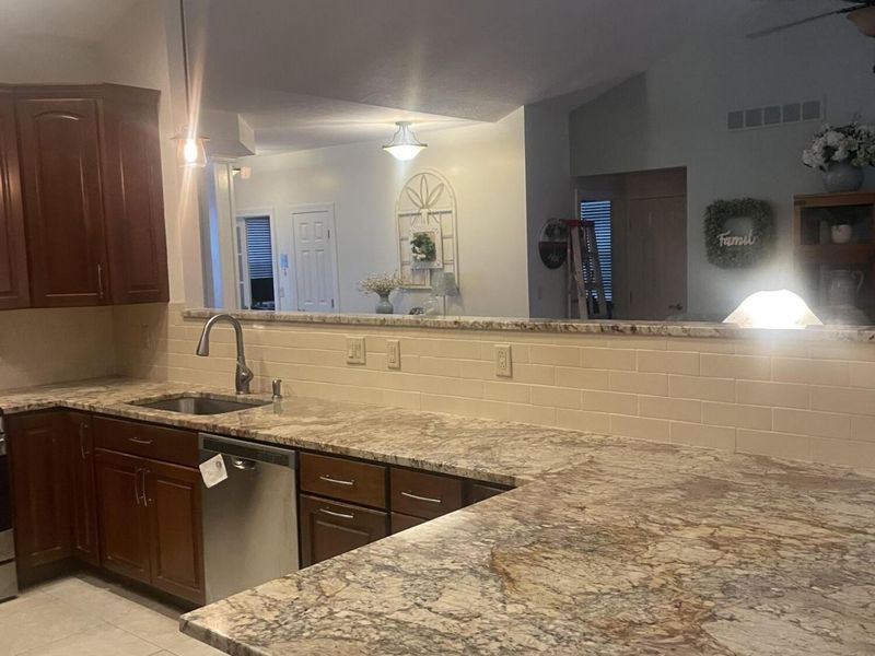 130 Trail E, Etna, OH 43062 Photo 14