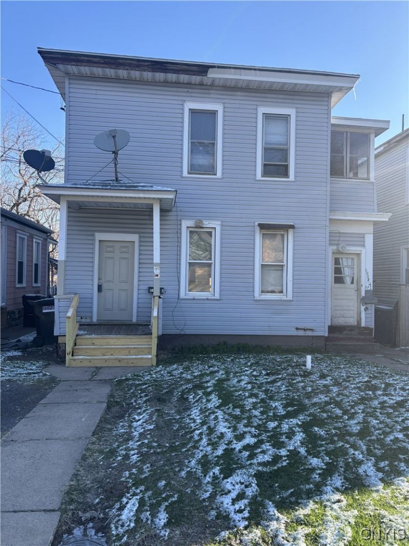 1002 Spring Street, Syracuse, NY 13208 Main Photo