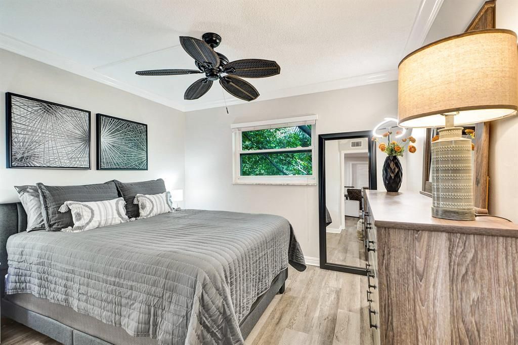 1125 NE 16th Place, Unit 209, Fort Lauderdale, FL 33305 Photo