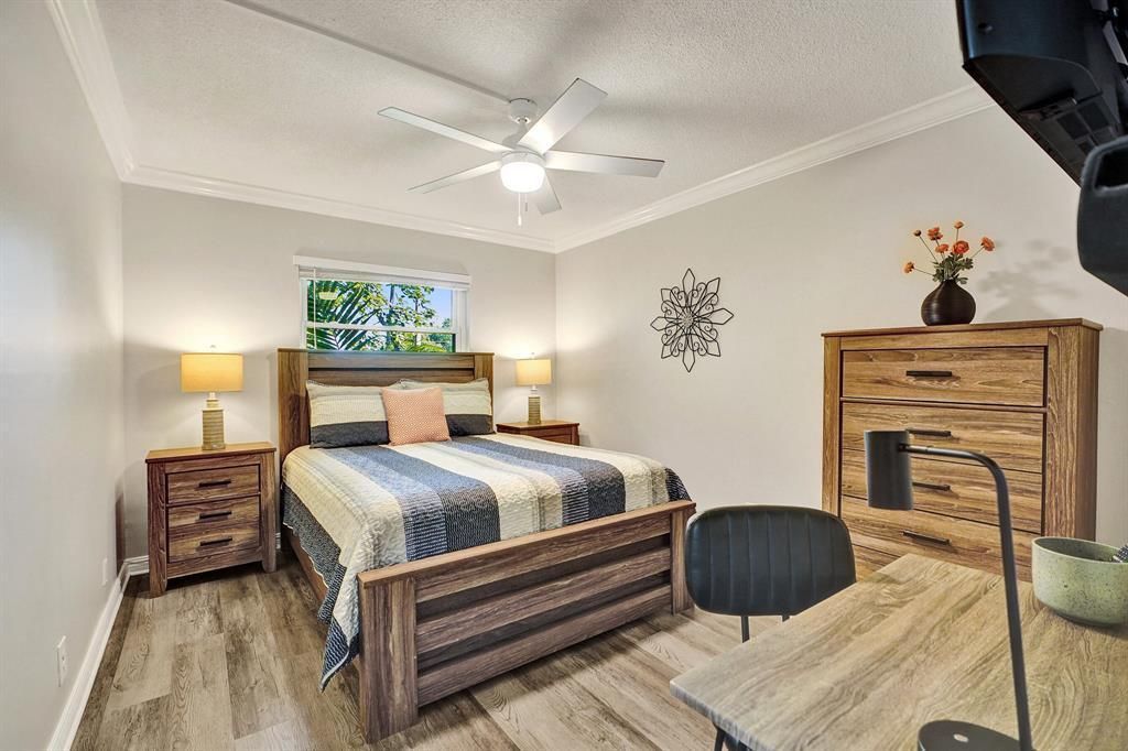 1125 NE 16th Place, Unit 209, Fort Lauderdale, FL 33305 Photo