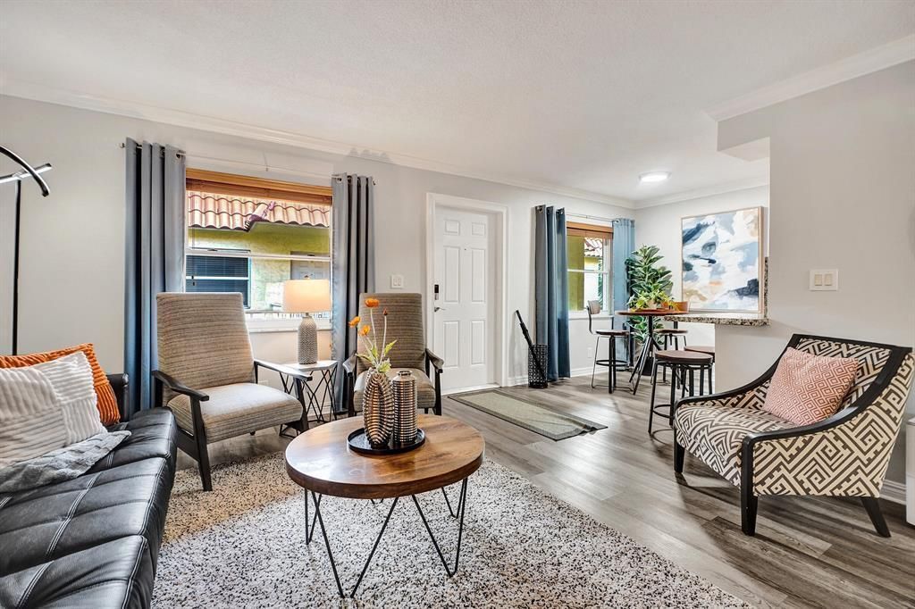 1125 NE 16th Place, Unit 209, Fort Lauderdale, FL 33305 Photo