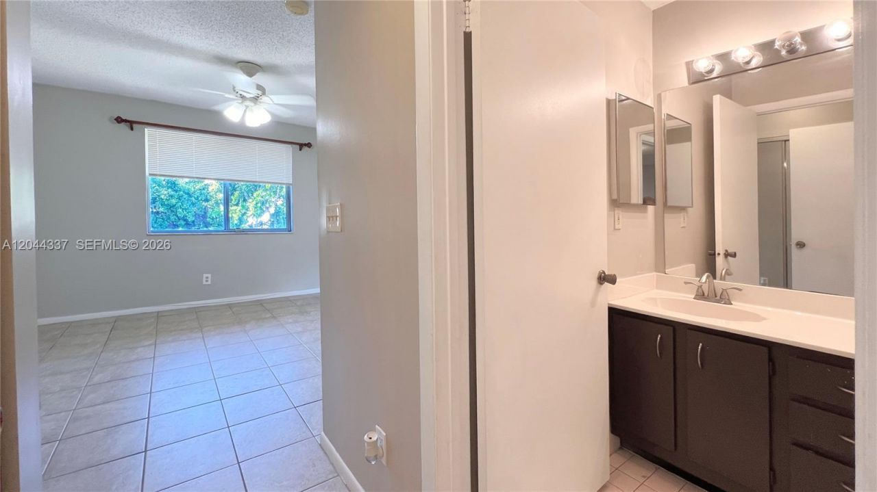 757 NW 92nd Ave , Unit 757, Plantation, FL 33324 Photo