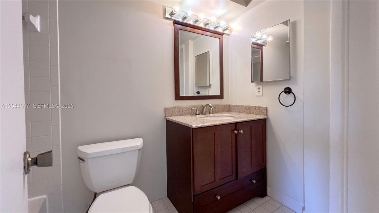 757 NW 92nd Ave , Unit 757, Plantation, FL 33324 Photo